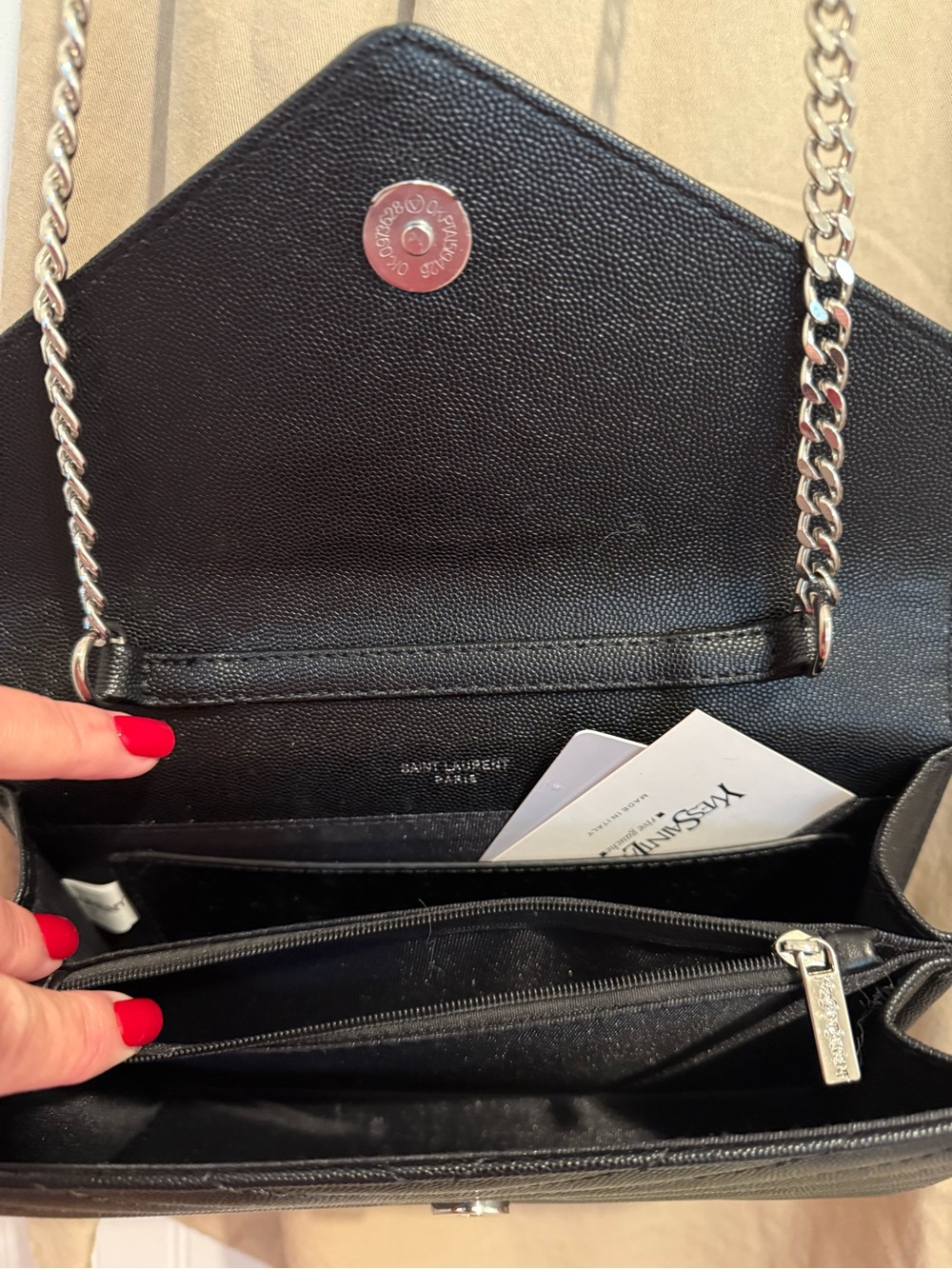 Black Quilted Crossbody Silver Chain - Picture 14 of 14